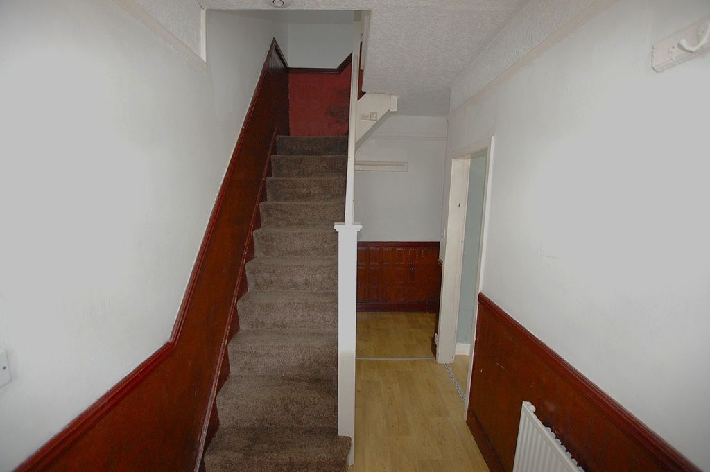 Property photo 2 of 21 Picture No. 05