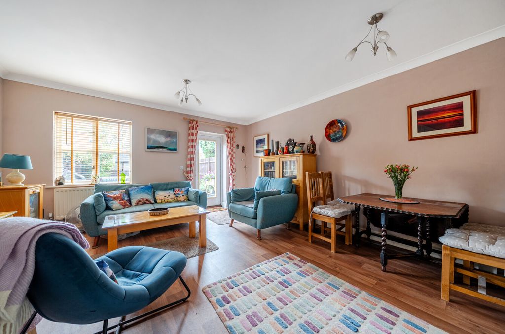 Property photo 2 of 14 1508538-4-6A84A49...