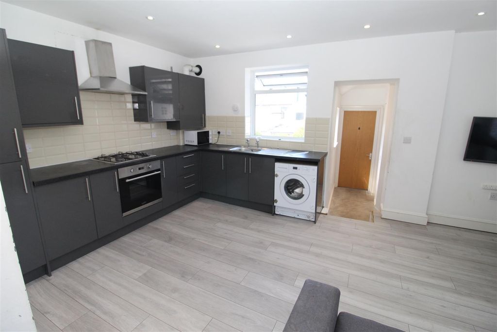 Property photo 1 of 13 Nkljeixok0G2Fh8Kre92Tq.Jpg