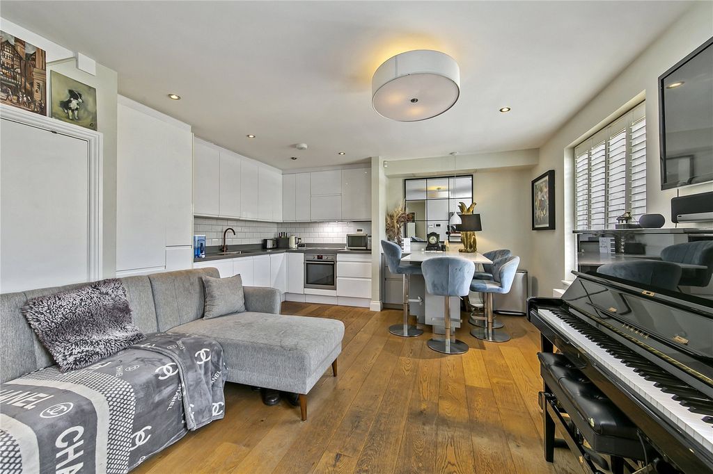 Property photo 2 of 14 Picture No. 03