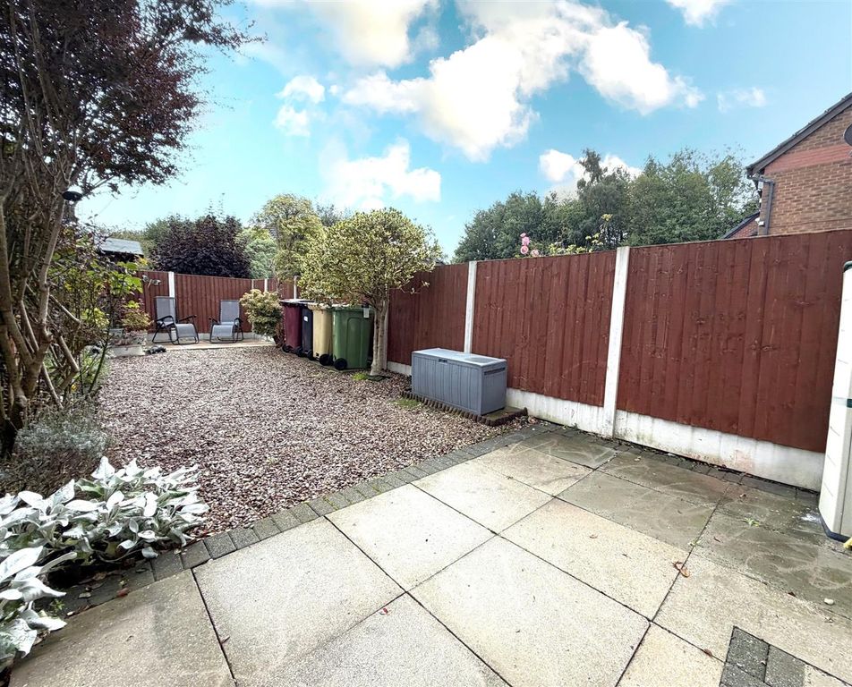 Property photo 3 of 19 i4.Jpg