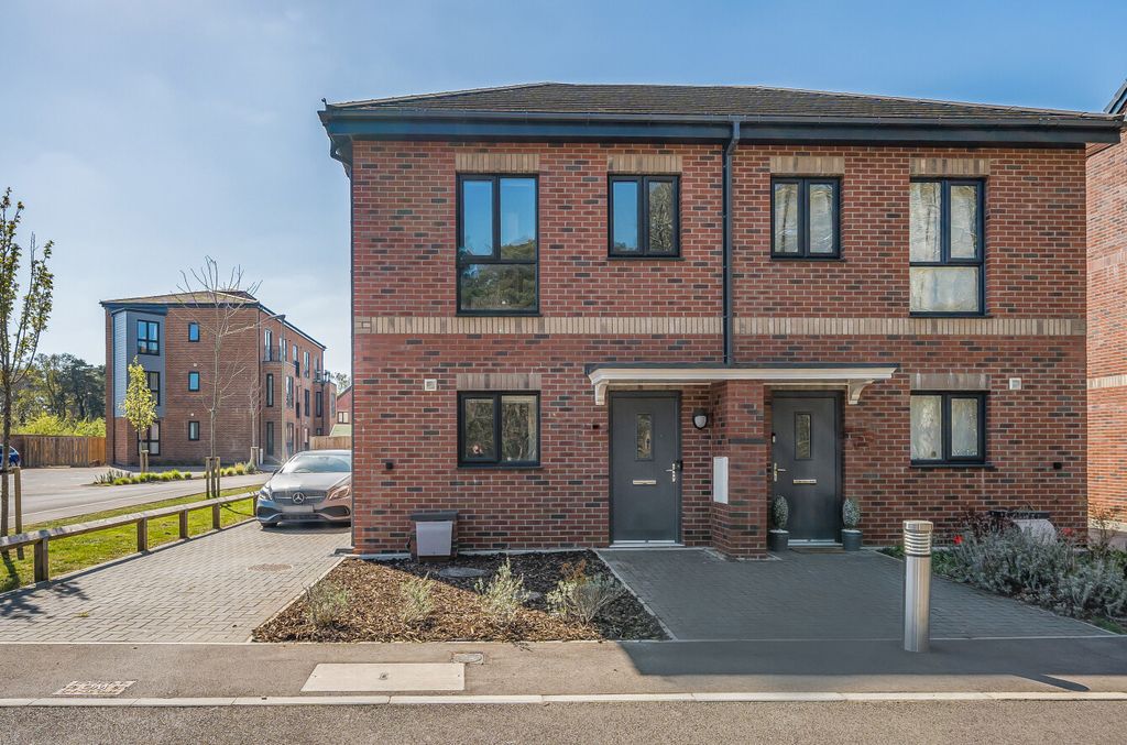 Property photo 1 of 14 1271740 (1).Jpg