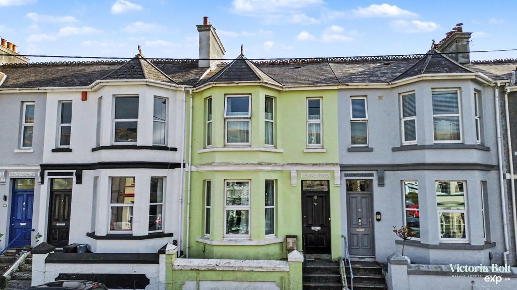 Property photo 1 of 16