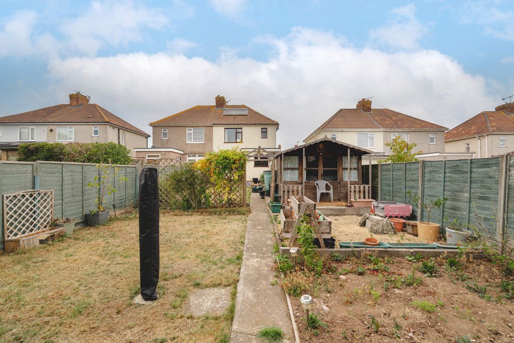 Property photo 3 of 18 25