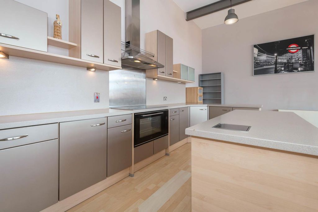 Property photo 2 of 15 Kitchen