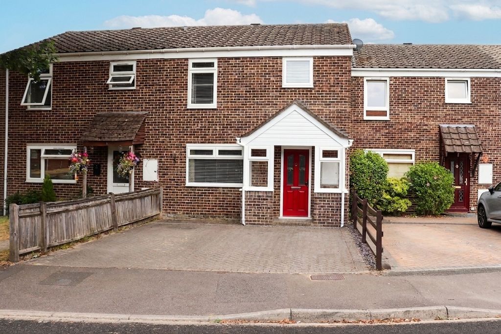 Property photo 1 of 16