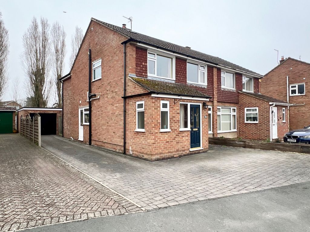 Property photo 1 of 27