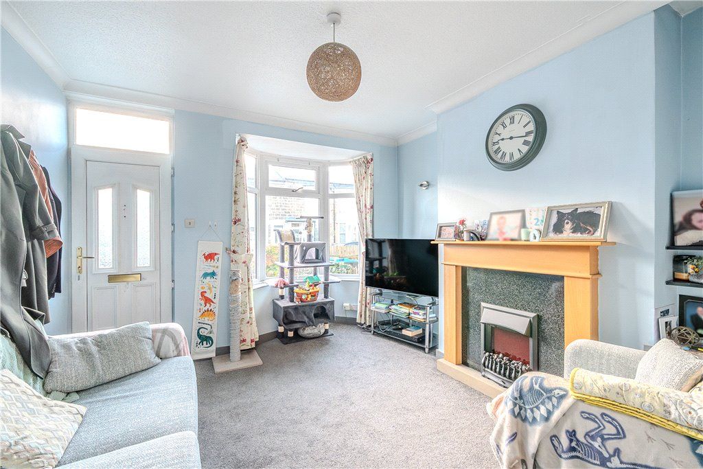 Property photo 2 of 11 Lounge