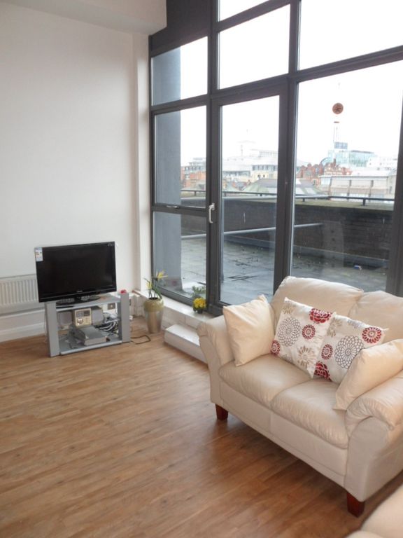 Property photo 3 of 11