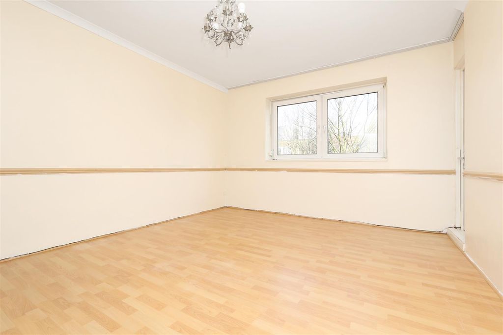 Property photo 3 of 10 Reception Room