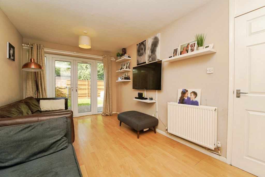 Property photo 3 of 16