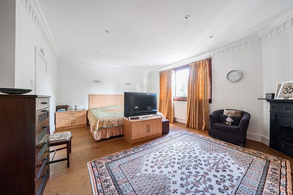 Additional image 19 of 6 bed detached house for saleThe Avenue, Hatch End, Pinner HA5