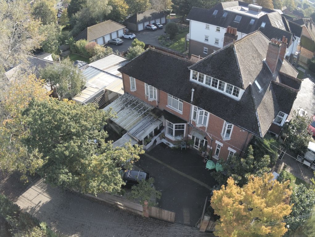Property photo 2 of 47