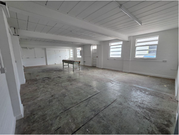 Property photo 2 of 5