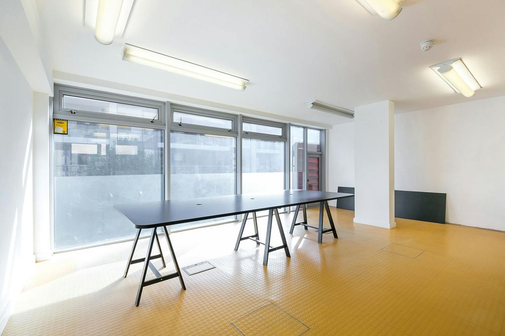 Property photo 2 of 16 7Wenlockroadn17Slofficestudioforsalehoxtonshoreditcholdstreetinternal2Dominionlondon.Jpg