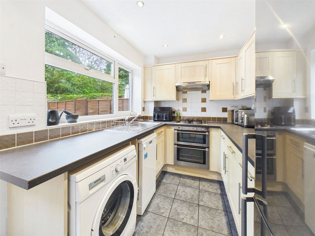 Property photo 2 of 16 Picture No. 03