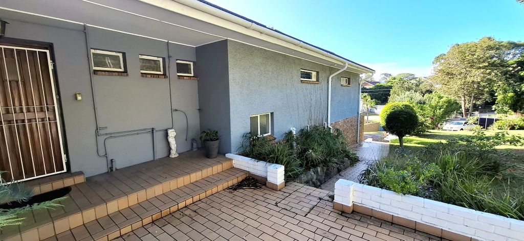 Property photo 3 of 28 1Plz1683591