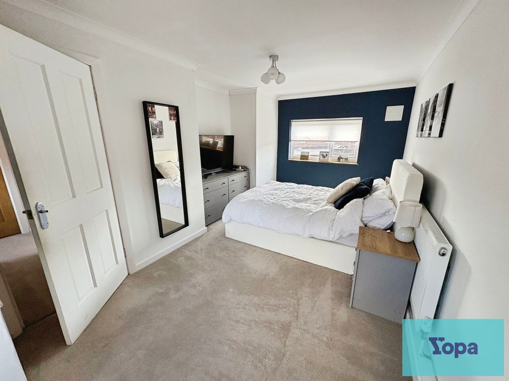 Property photo 3 of 16 Bedroom One