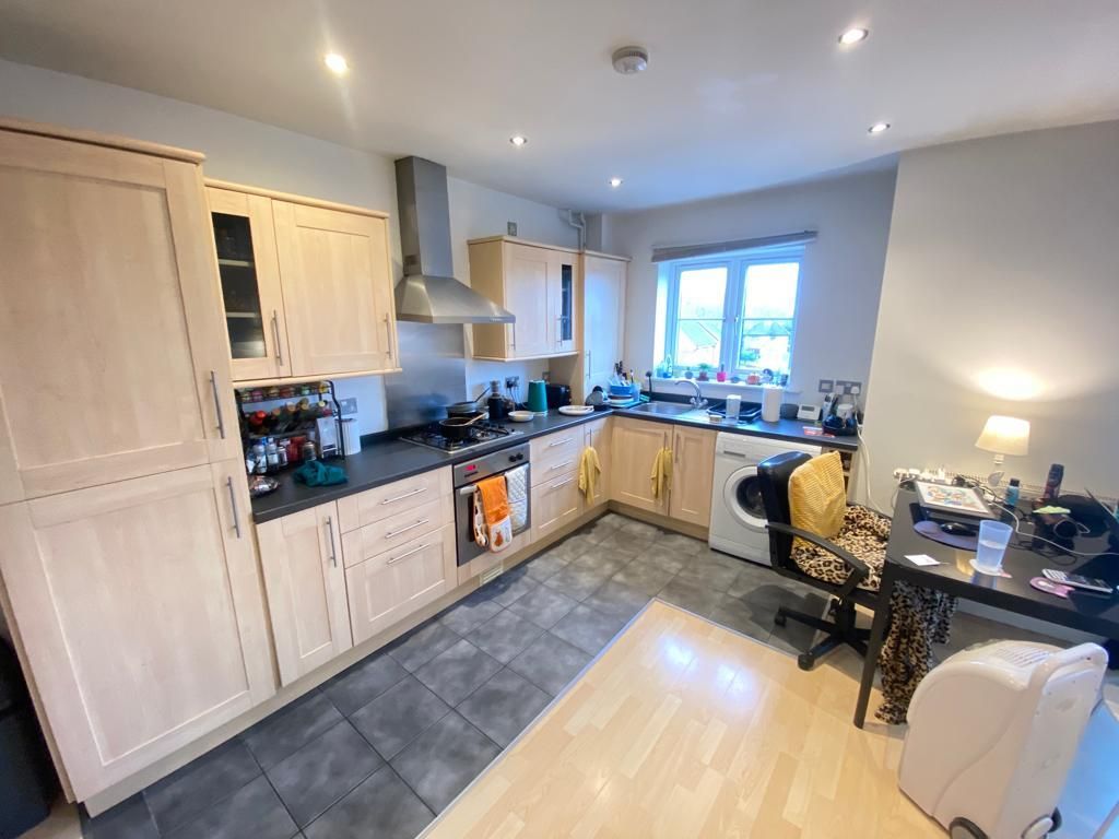 Property photo 3 of 6