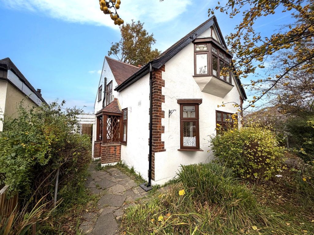 Property photo 3 of 17