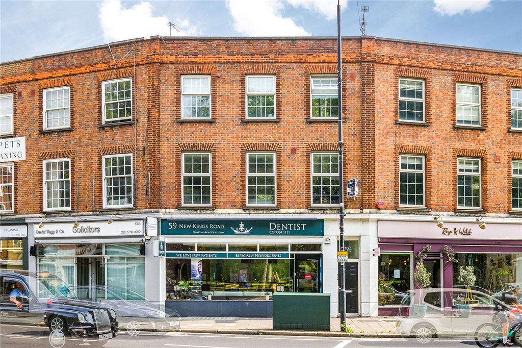 Property photo 3 of 11 Picture No. 32