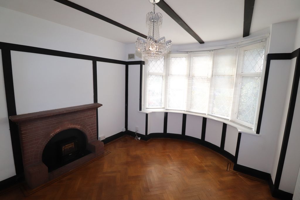Property photo 2 of 10 Living Room