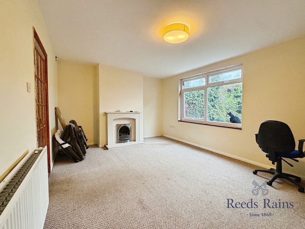 Property photo 3 of 17 Pbox-Img.Jpg