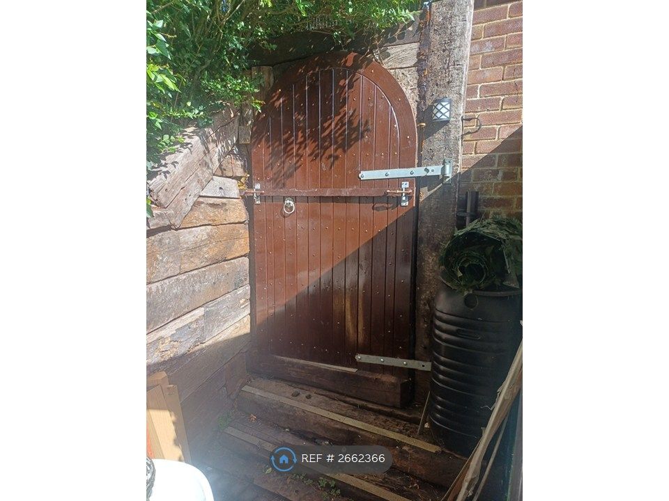 Property photo 2 of 12 Rear Entrance If Parking