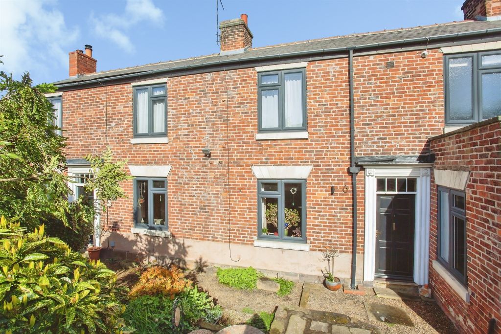 Property photo 1 of 31