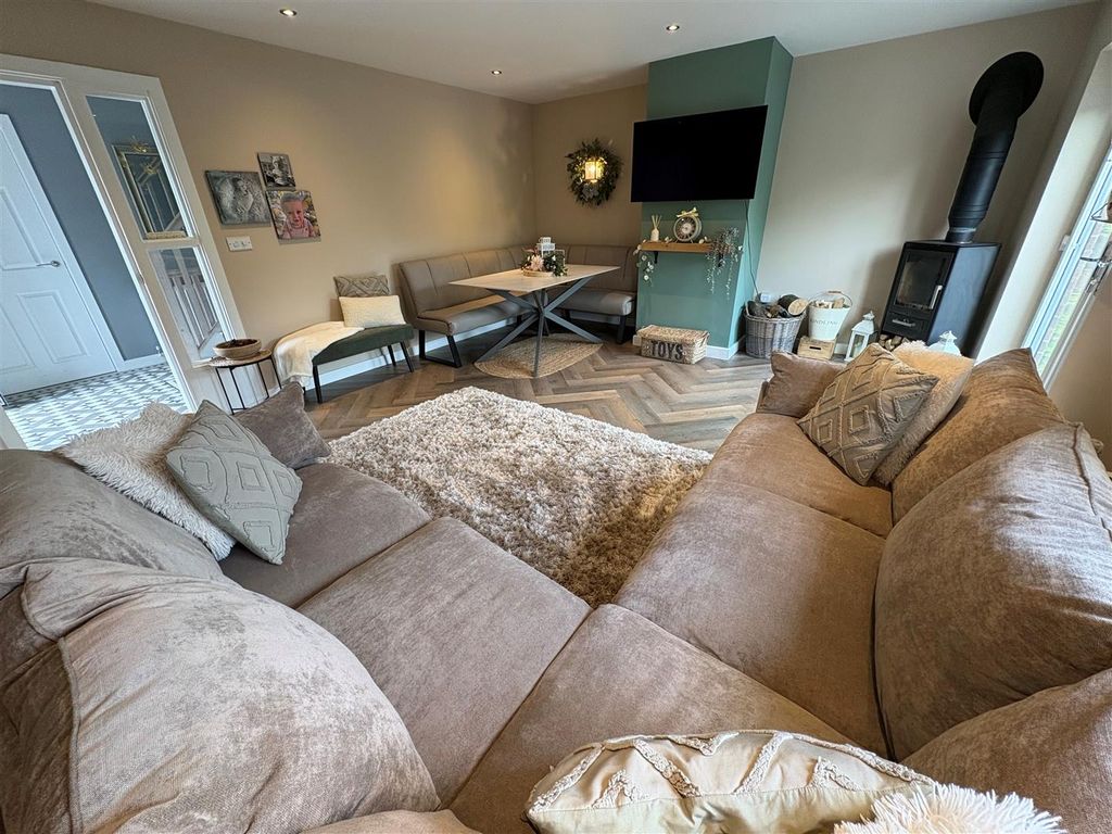 Additional image 10 of 4 bed detached house for saleCornmill Lane, Liversedge WF15