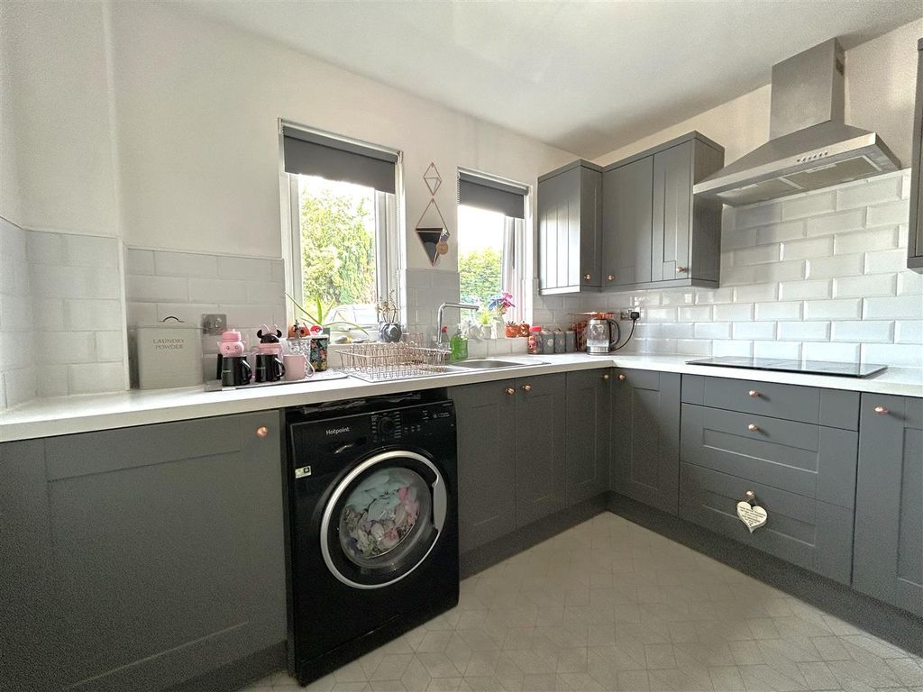 Property photo 3 of 16 Img_2838.Jpg