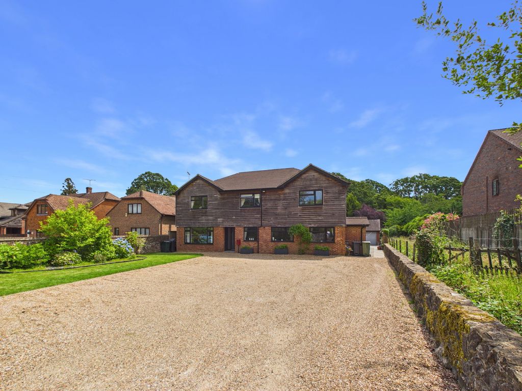 Property photo 1 of 29