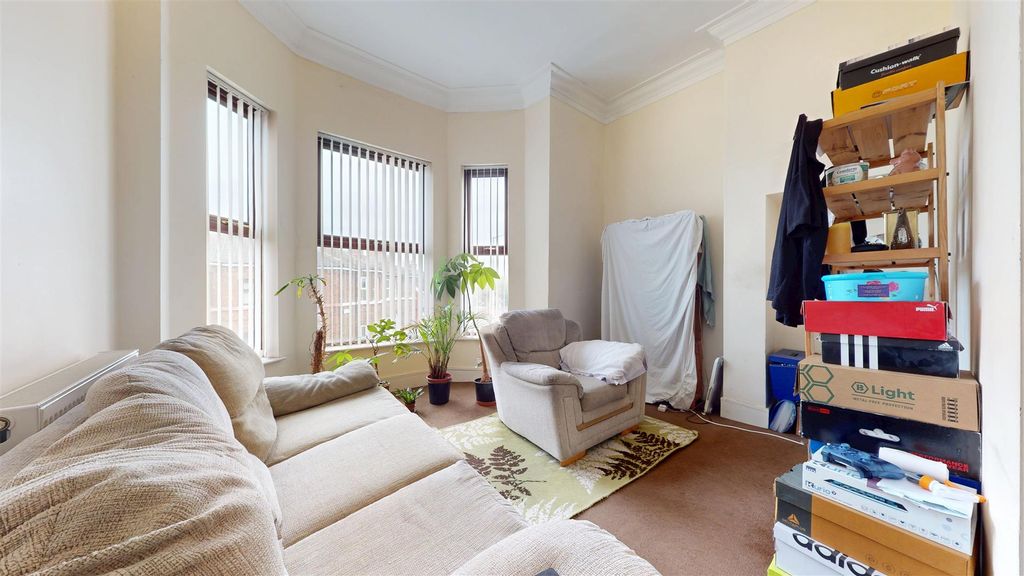 Property photo 2 of 10 Prescot Road Bedroom