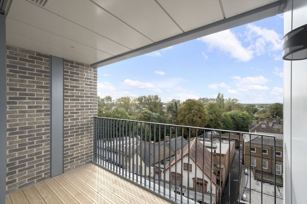 Property photo 3 of 7