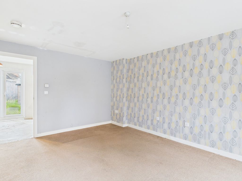 Property photo 3 of 16 Gallery