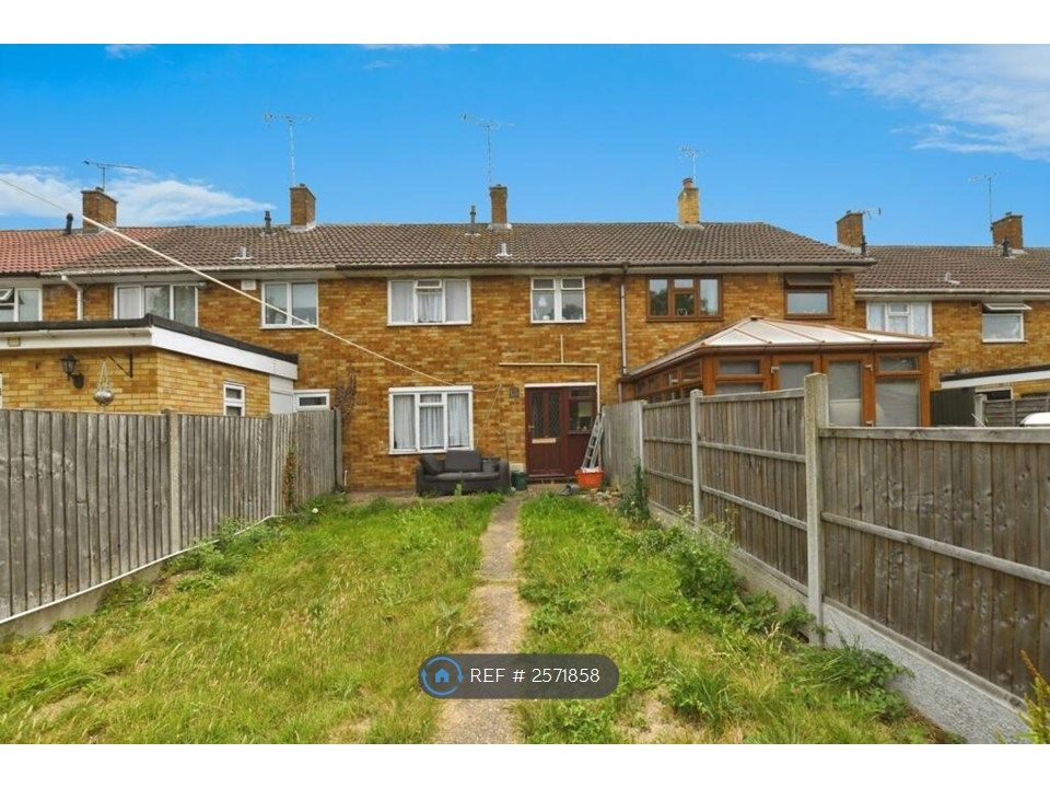 Property photo 3 of 11