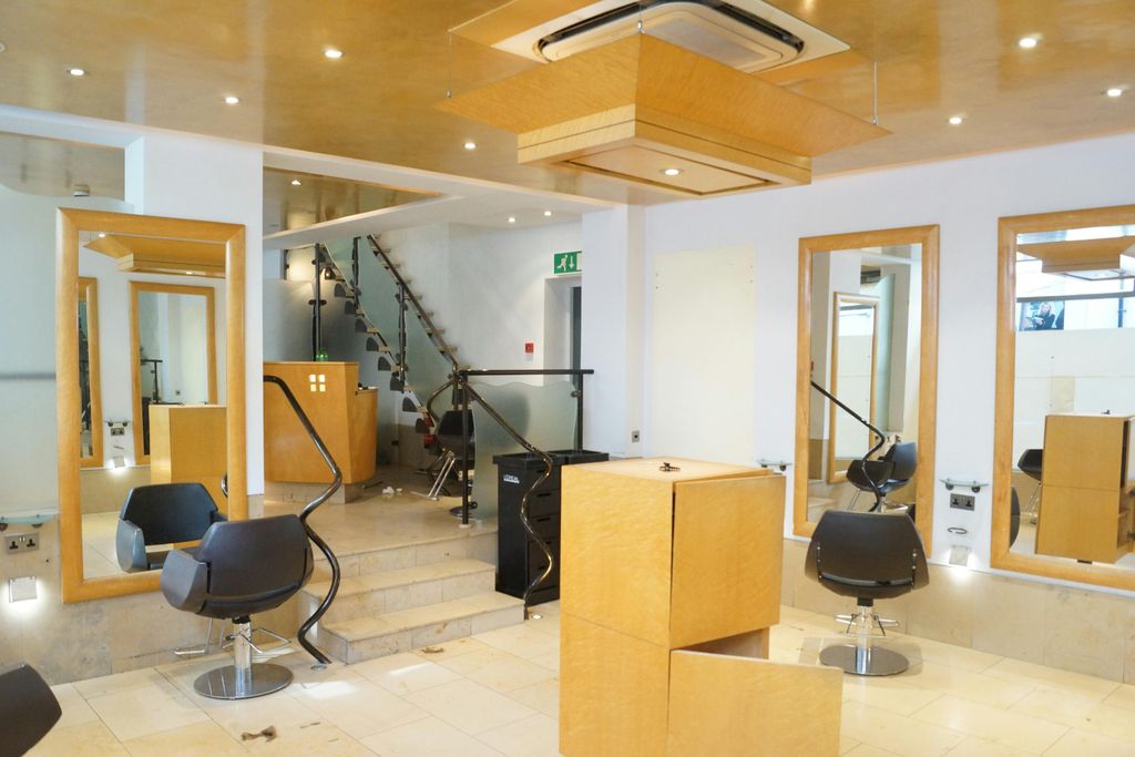 Property photo 3 of 4 Dsc04790.Jpg