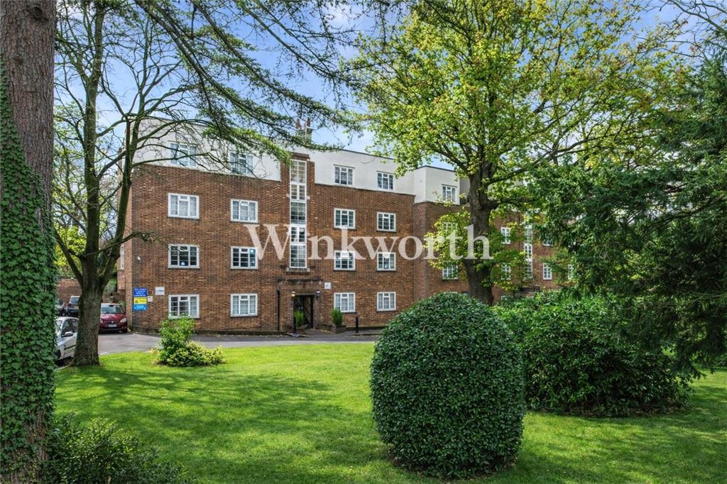 Property photo 2 of 9 Picture No. 24