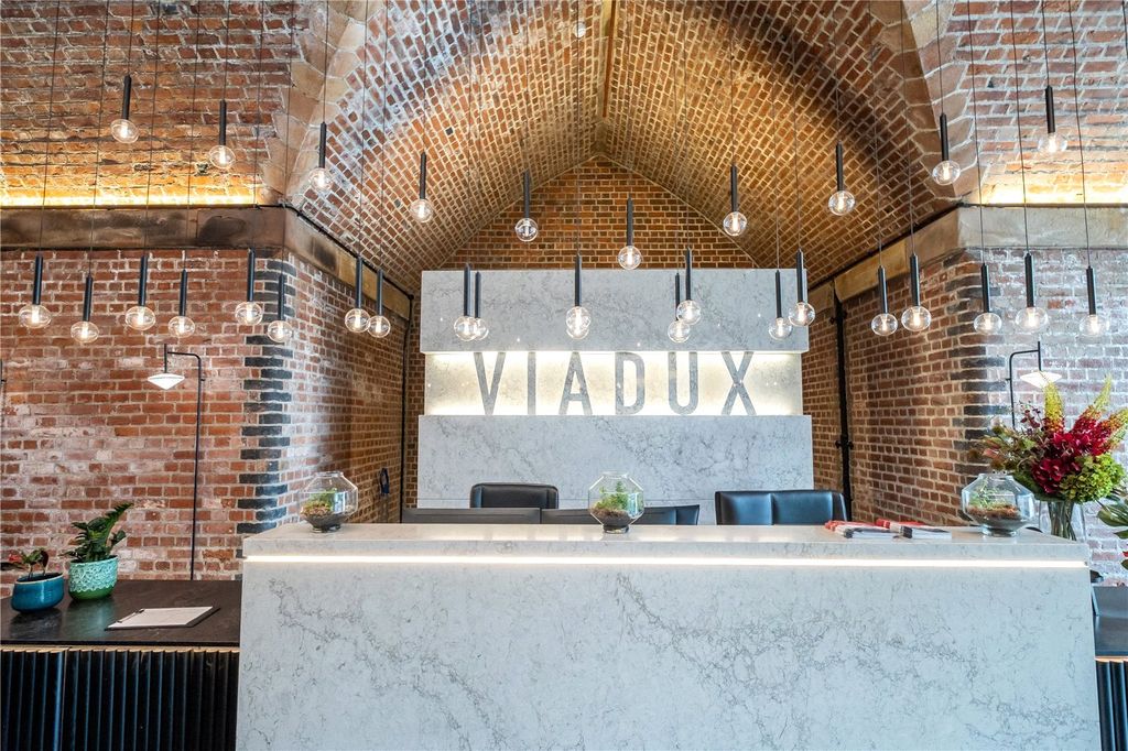 Property photo 1 of 15 Picture No. 14