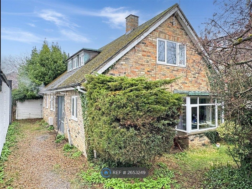 Property photo 1 of 8