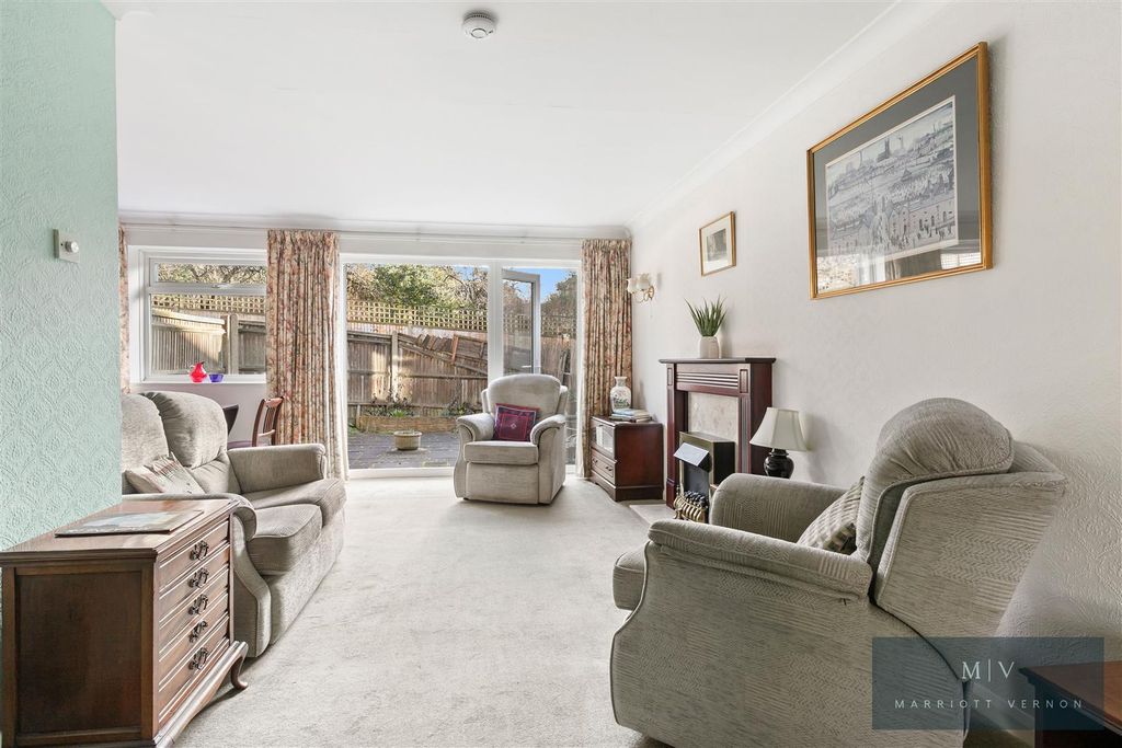 Property photo 2 of 15 Birdhurst Road 41 MV-3.Jpg