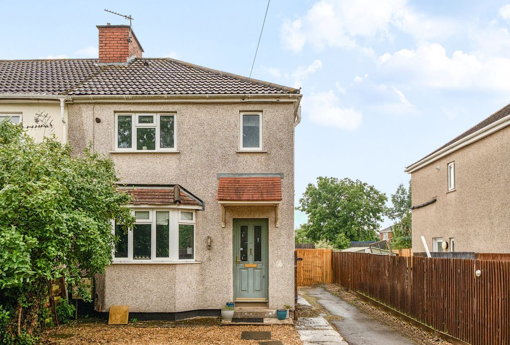 Property photo 1 of 13 1483988-1-6A44276...