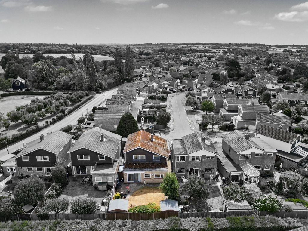 Property photo 2 of 18 Picture No. 01
