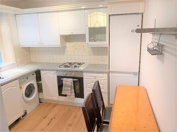 Property photo 2 of 6 4