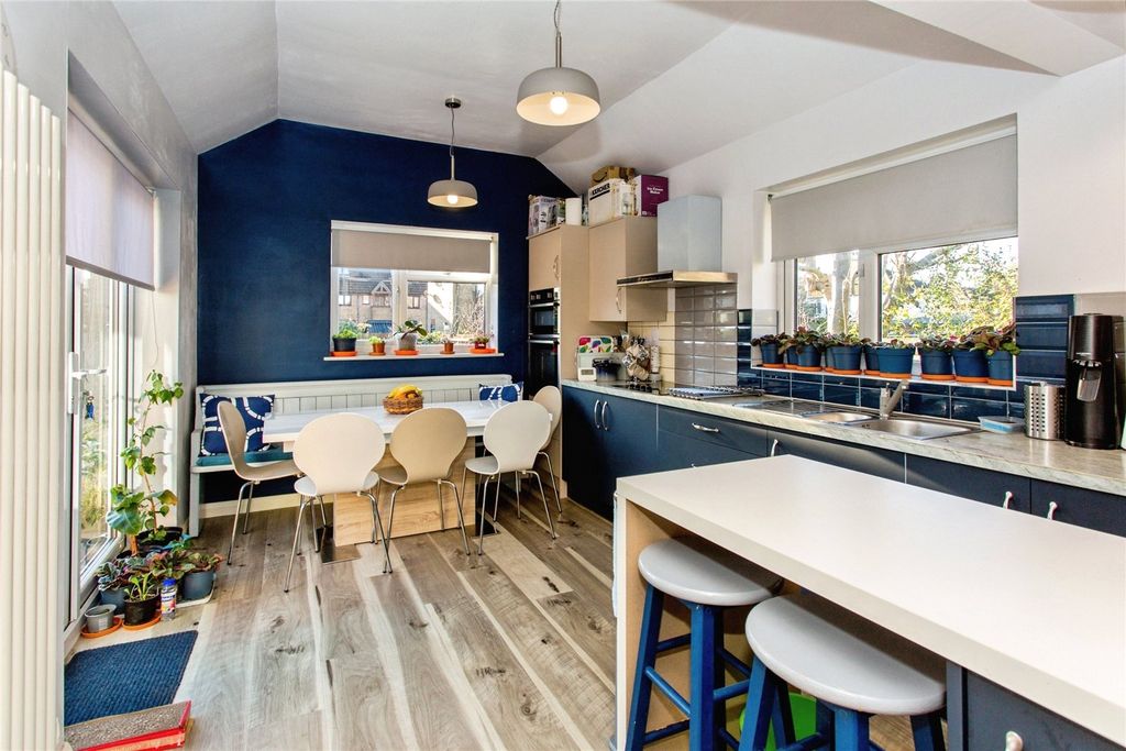 Property photo 2 of 18 Kitchen/Diner