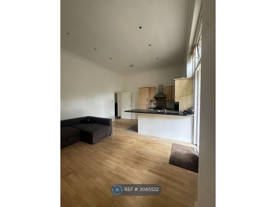 Property photo 1 of 4