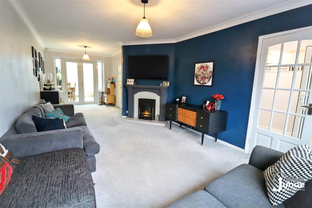 Property photo 3 of 40 Img_7793.Jpg