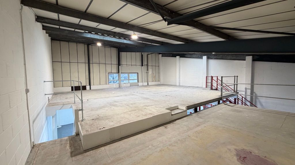 Property photo 3 of 8 Photo 15