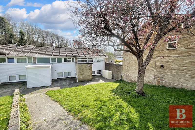 Property photo 1 of 13 Photo 17