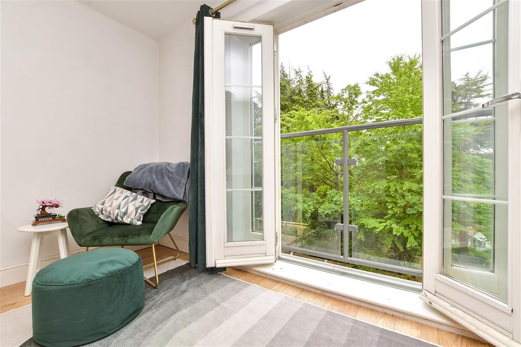 Property photo 3 of 14 Internal Lifestyle Photograph